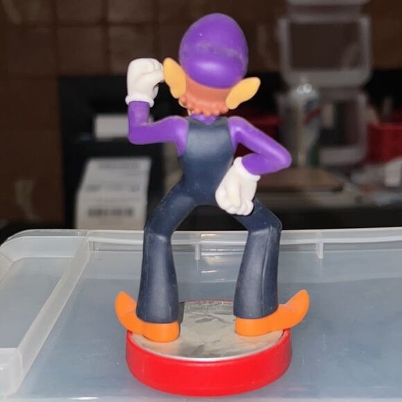 WALUIGI amiibo (SM Series) - Nintendo - Picture 5 of 9